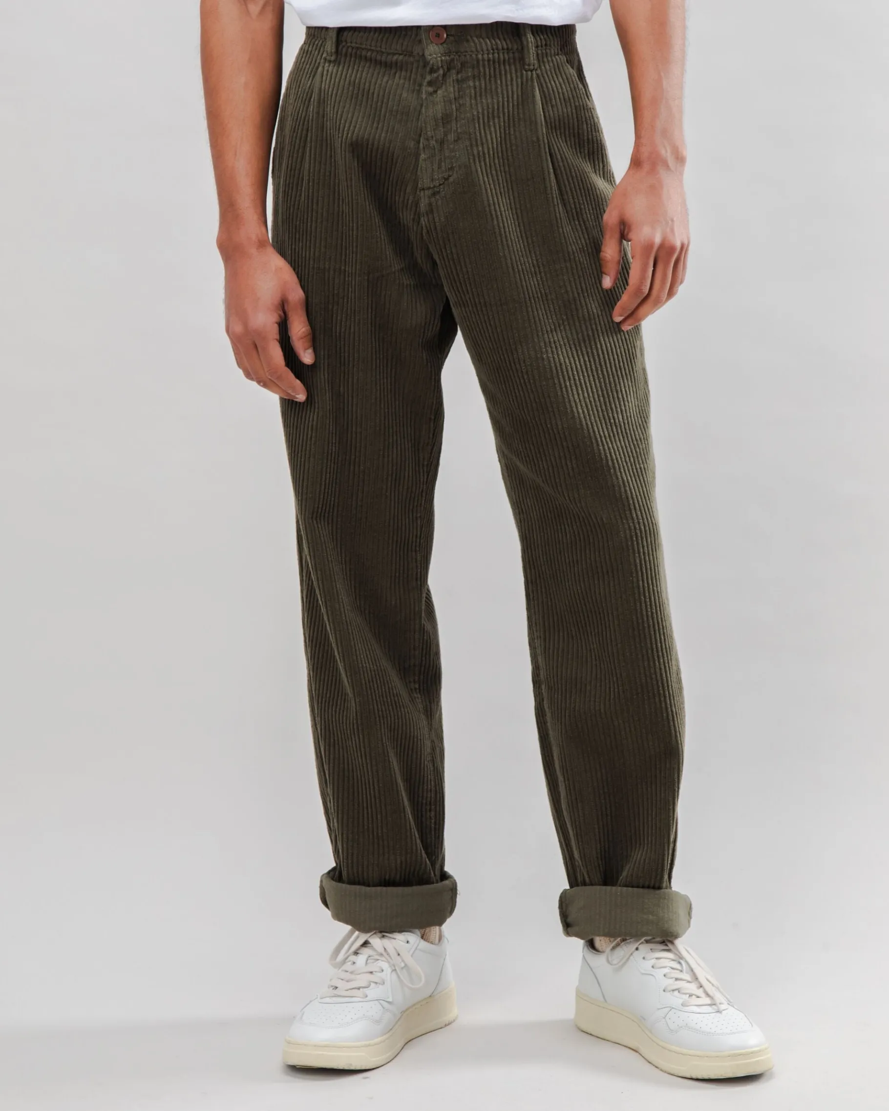 Cordhose mit Bundfalte Stone Green-Brava Fabrics Outlet